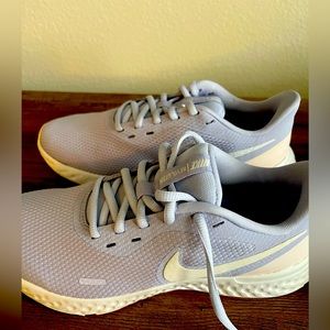 Nike Revolution sneakers, size 7, brand new/never worn